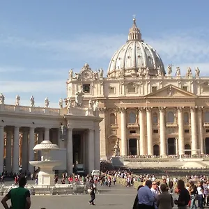 Apartament Una Notte Ai Musei Vaticani, Rzym