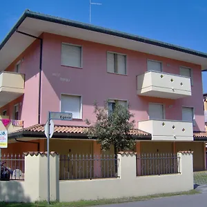 https://villa-tripoli.hotelinveneto.com